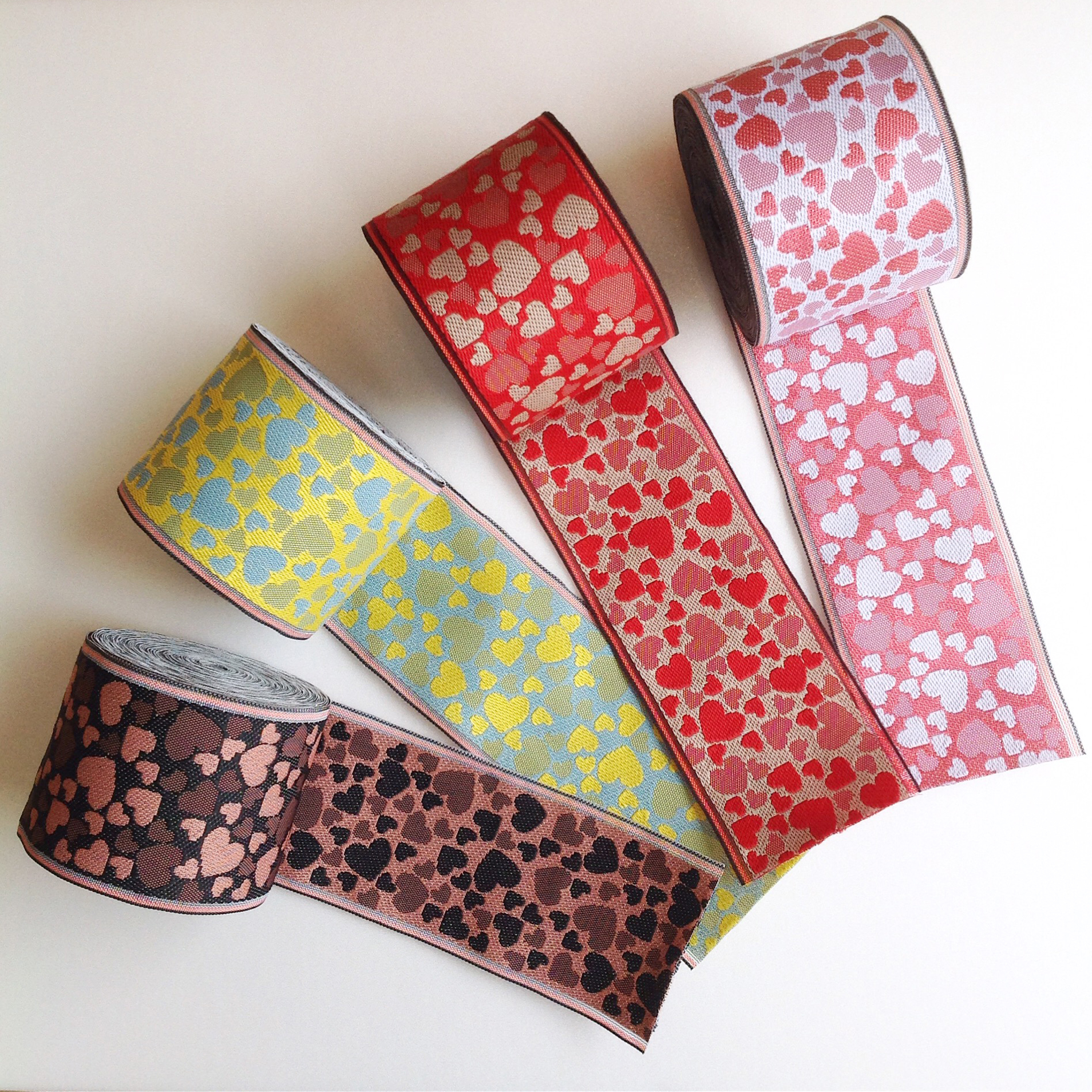 バレンタイン向け畳縁ギフト特集のメインビジュアル